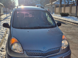 Toyota Yaris Verso, 2005