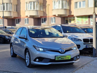 Toyota Auris foto 3