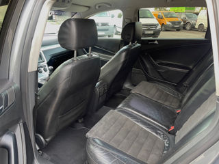 Volkswagen Passat foto 8