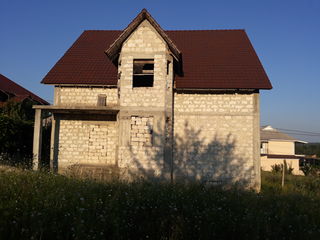 Casa mare cu 2 etaje, mansarda si subsol, construita calitativ la Milestii Mici, 15km de la Chisinau foto 5