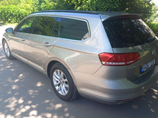 Volkswagen Passat foto 10