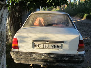 Razborca opel kadet 1.3 benzin  1.4 benzin 1.6 benzin 1.6 dizel 1.7 disel foto 4