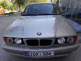 BMW 5 Series foto 3