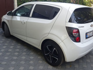 Chevrolet Aveo foto 7