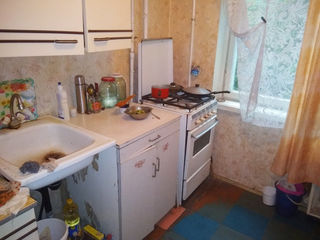 Продам 3-комнатную квартиру 3/9 под ремонт в Тирасполе на Балке, район Тернополя! foto 8