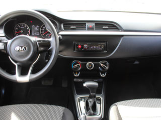 KIA Rio X-Line foto 9