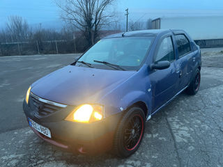 Dacia Logan foto 9