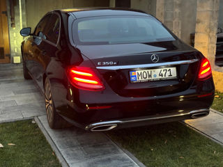 Mercedes E-Class foto 2