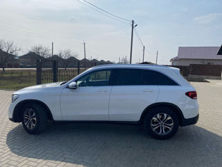 Mercedes GLC foto 6