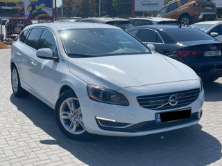 Volvo V60 foto 5