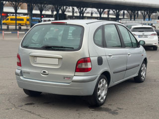 Renault Scenic foto 7