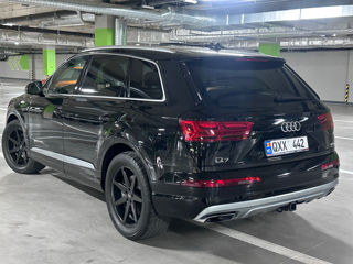 Audi Q7 foto 3