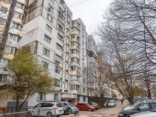 Apartament cu 3 camere, 98 m², Botanica, Chișinău foto 16