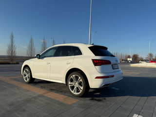 Audi Q5 foto 9