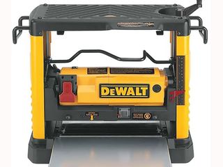 Masina de rindeluit si degrosat / станок рейсмусный dewalt dw733