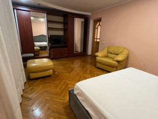 Apartament cu 2 camere, 67 m², Botanica, Chișinău foto 6