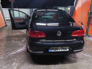 Volkswagen Passat foto 2