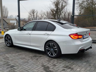 BMW 3 Series foto 8