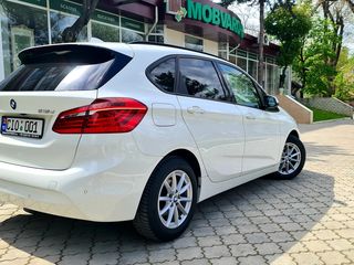 BMW 2 Series foto 3