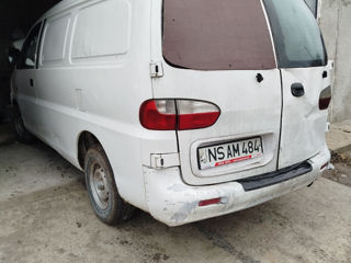 Hyundai H200 foto 3