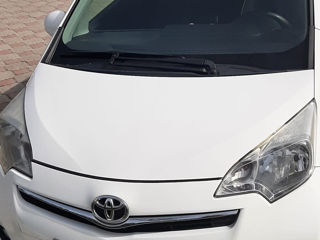 Toyota Verso-S фото 2