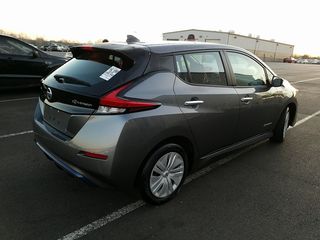 Nissan Leaf foto 2