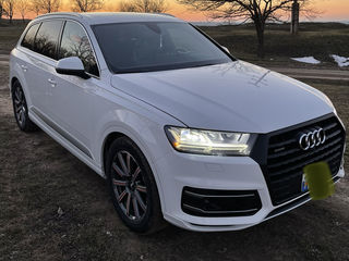 Audi Q7 foto 2