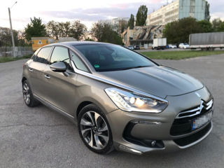 Citroen DS5 foto 2