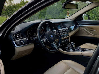 BMW 5 Series foto 5