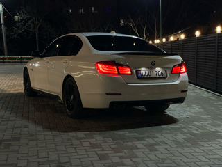 BMW 5 Series foto 2