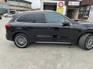 Porsche Cayenne foto 4