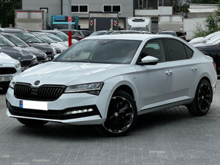 Skoda Superb foto 3