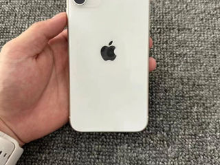 iPhone 11 white 256gb!