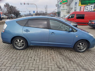 Toyota Prius foto 4