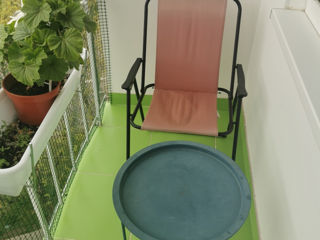 Стол и кресло садовое