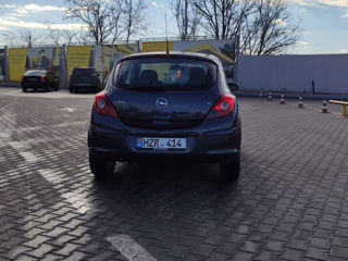 Opel Corsa фото 3