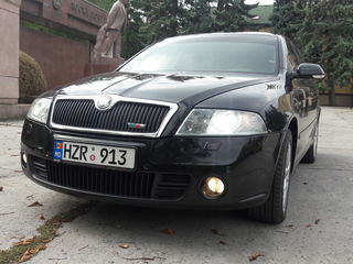 Skoda Octavia foto 1