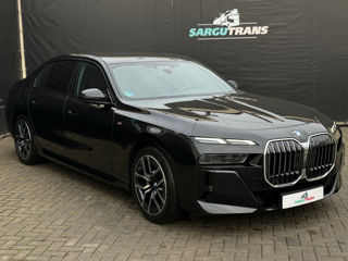 BMW 7 Series foto 3