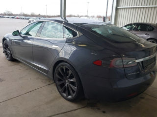 Tesla Model S foto 3