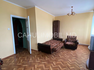 Apartament cu 2 camere, 65 m², Periferie, Cahul foto 1