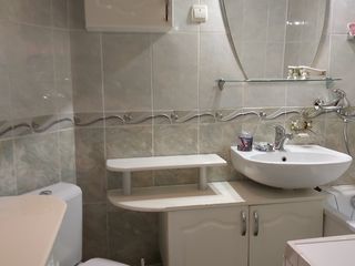 Apartament cu 2 camere, 48 m², Botanica, Chișinău foto 4