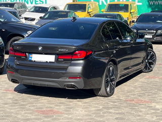 BMW 5 Series foto 4