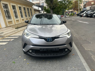 Toyota C-HR foto 3