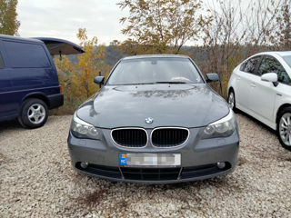 BMW 5 Series foto 3