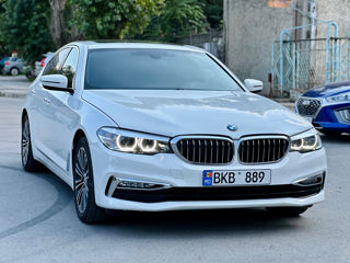 BMW 5 Series foto 3