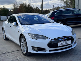 Tesla Model S foto 3