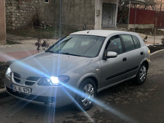 Nissan Almera foto 2