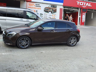 Mercedes A-Class foto 5