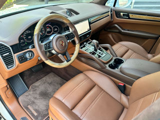 Porsche Cayenne foto 10