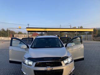 Chevrolet Captiva foto 1